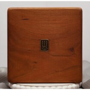 Retired James Avery Wooden Box 59.46G / 4.2*4.1